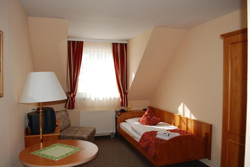 Hotel Auerhahn Masserberg Habitación foto